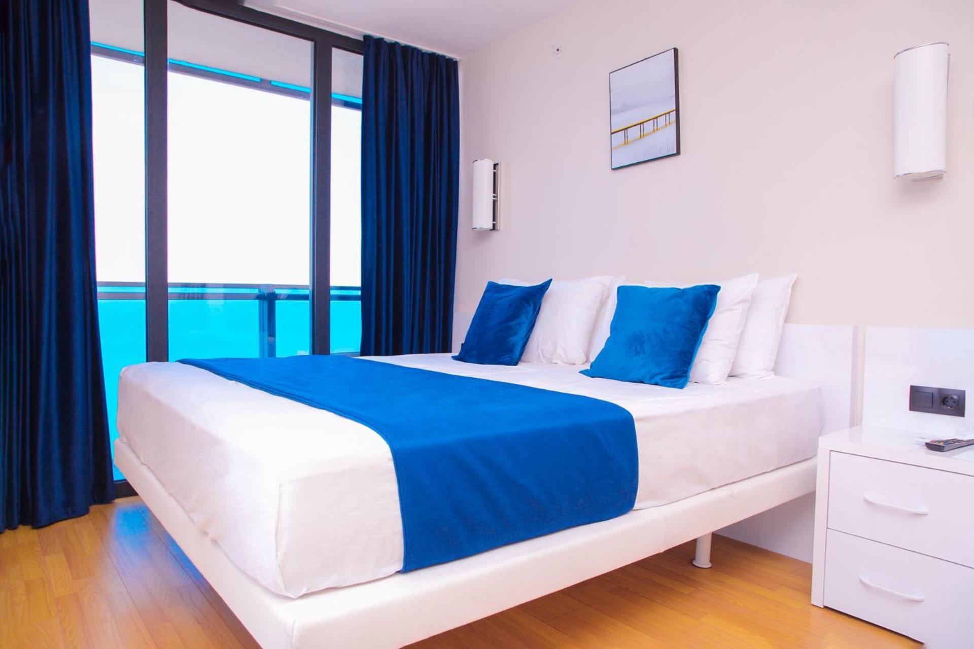 Orbi City Hotel With Sea View Батумі Екстер'єр фото