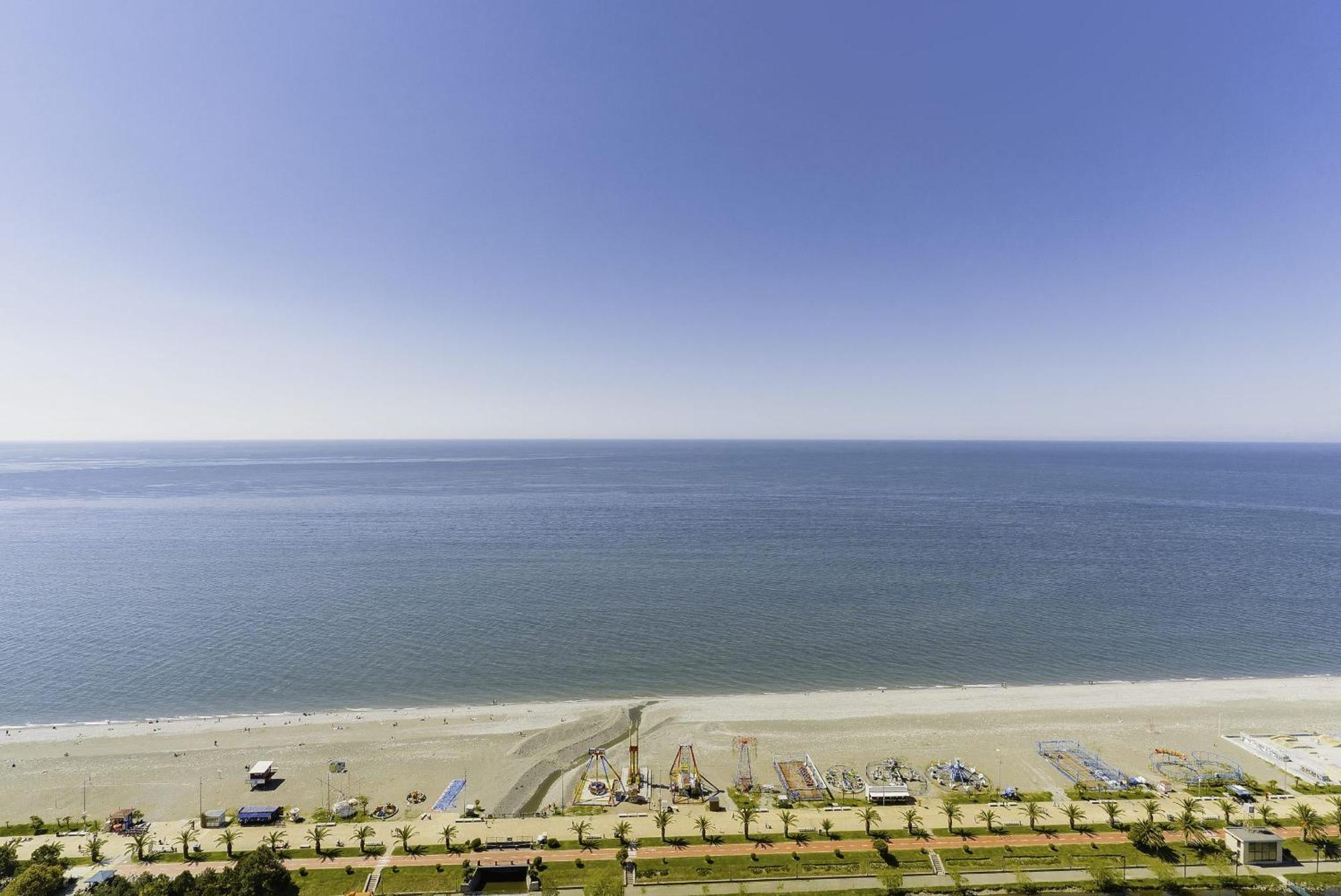 Orbi City Hotel With Sea View Батумі Екстер'єр фото