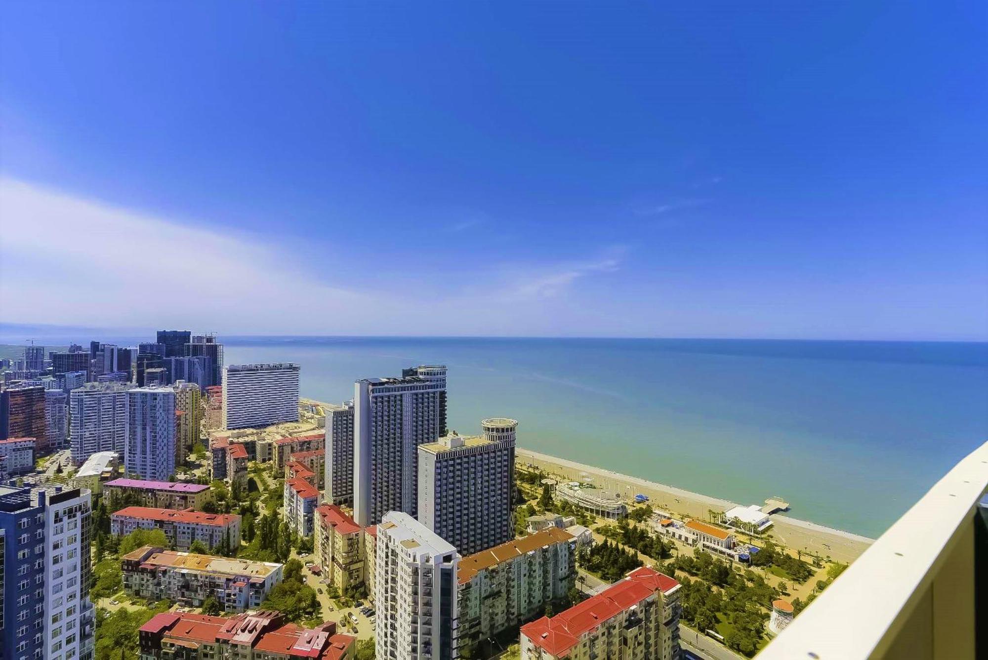 Orbi City Hotel With Sea View Батумі Екстер'єр фото